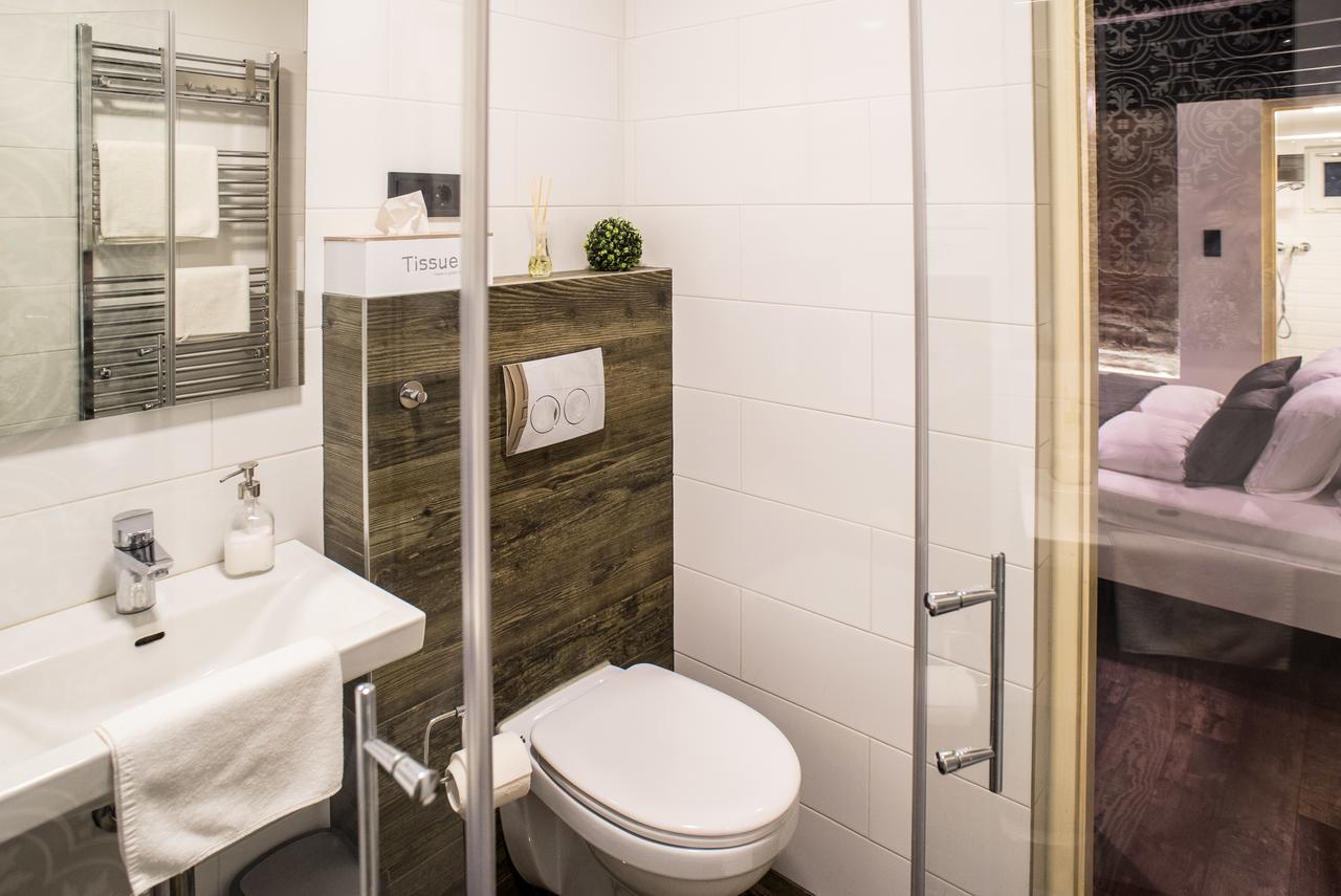 Very Stylish And Fresh Studio Home In The Center Boedapest Buitenkant foto