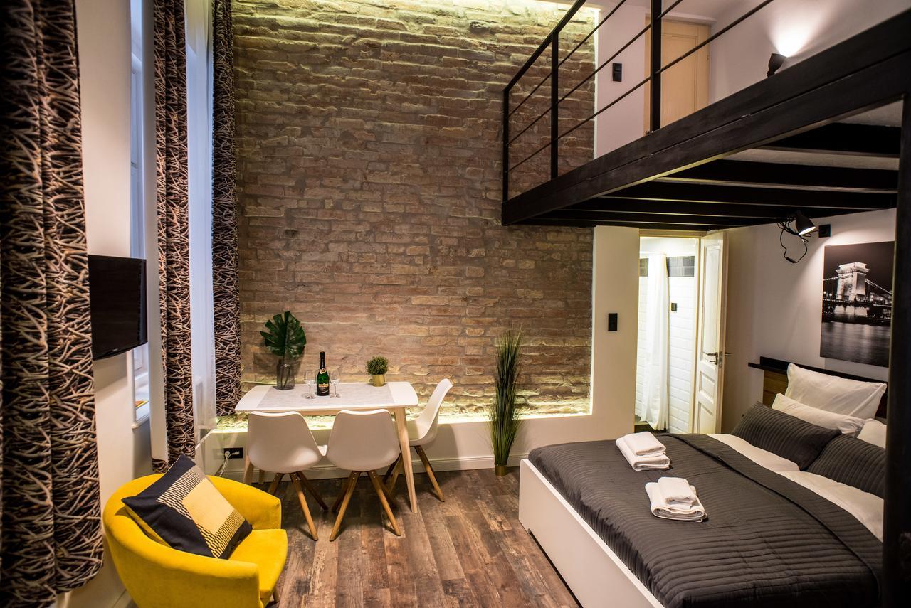 Very Stylish And Fresh Studio Home In The Center Boedapest Buitenkant foto